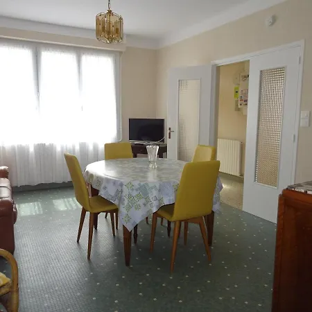 T3 Avec Jardin Clos A 700m De La Et Commerces - Fr-1-92-768 Les Sables-dʼOlonne