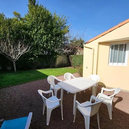 Dom wakacyjny T3 Avec Jardin Clos A 700m De La Et Commerces - Fr-1-92-768 *