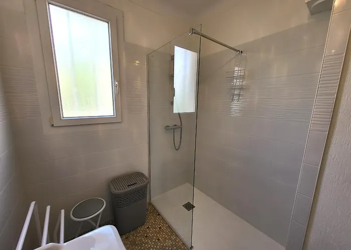 T3 Avec Jardin Clos A 700m De La Et Commerces - Fr-1-92-768 لي سابلِ دولونْ