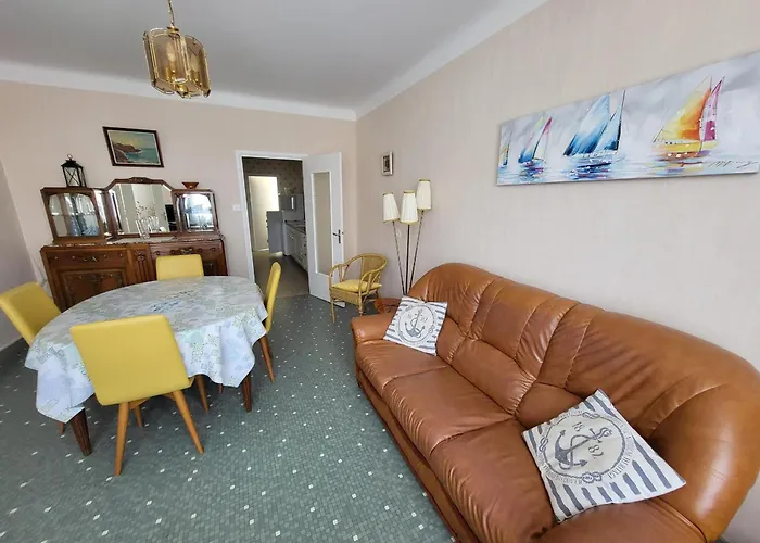 بيت للعطل T3 Avec Jardin Clos A 700m De La Et Commerces - Fr-1-92-768