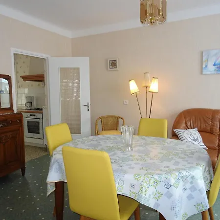 度假居 T3 Avec Jardin Clos A 700m De La Et Commerces - Fr-1-92-768