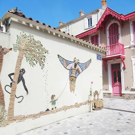 بيت للعطل T3 Avec Jardin Clos A 700m De La Et Commerces - Fr-1-92-768 *