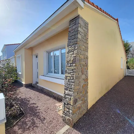 Feriehus T3 Avec Jardin Clos A 700m De La Et Commerces - Fr-1-92-768