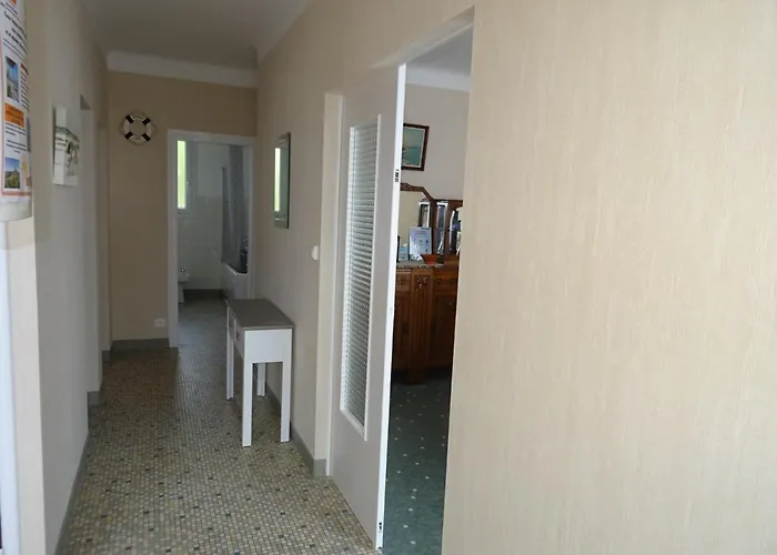 Casa de Férias T3 Avec Jardin Clos à 700m De La Et Commerces - Fr-1-92-768